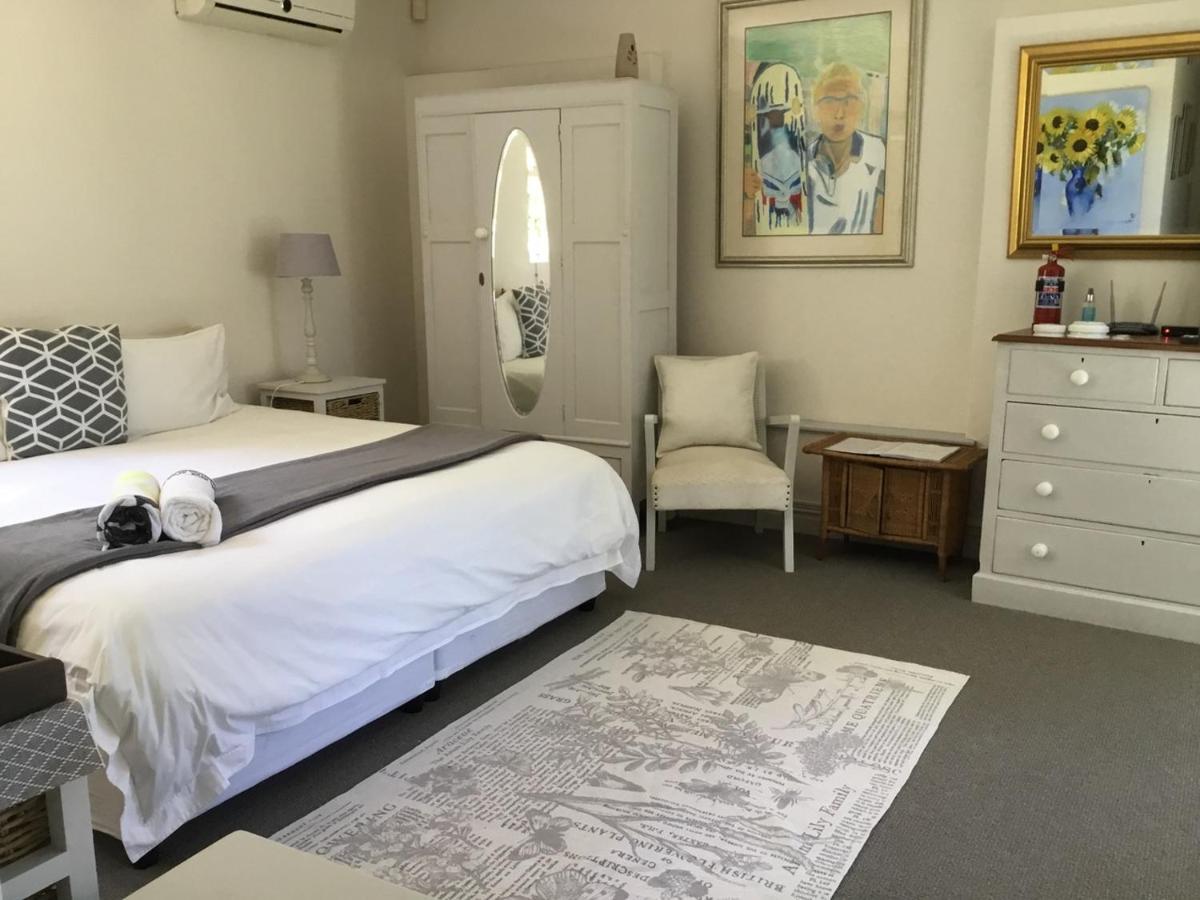 Oceangolf Guest House Noordhoek Extérieur photo