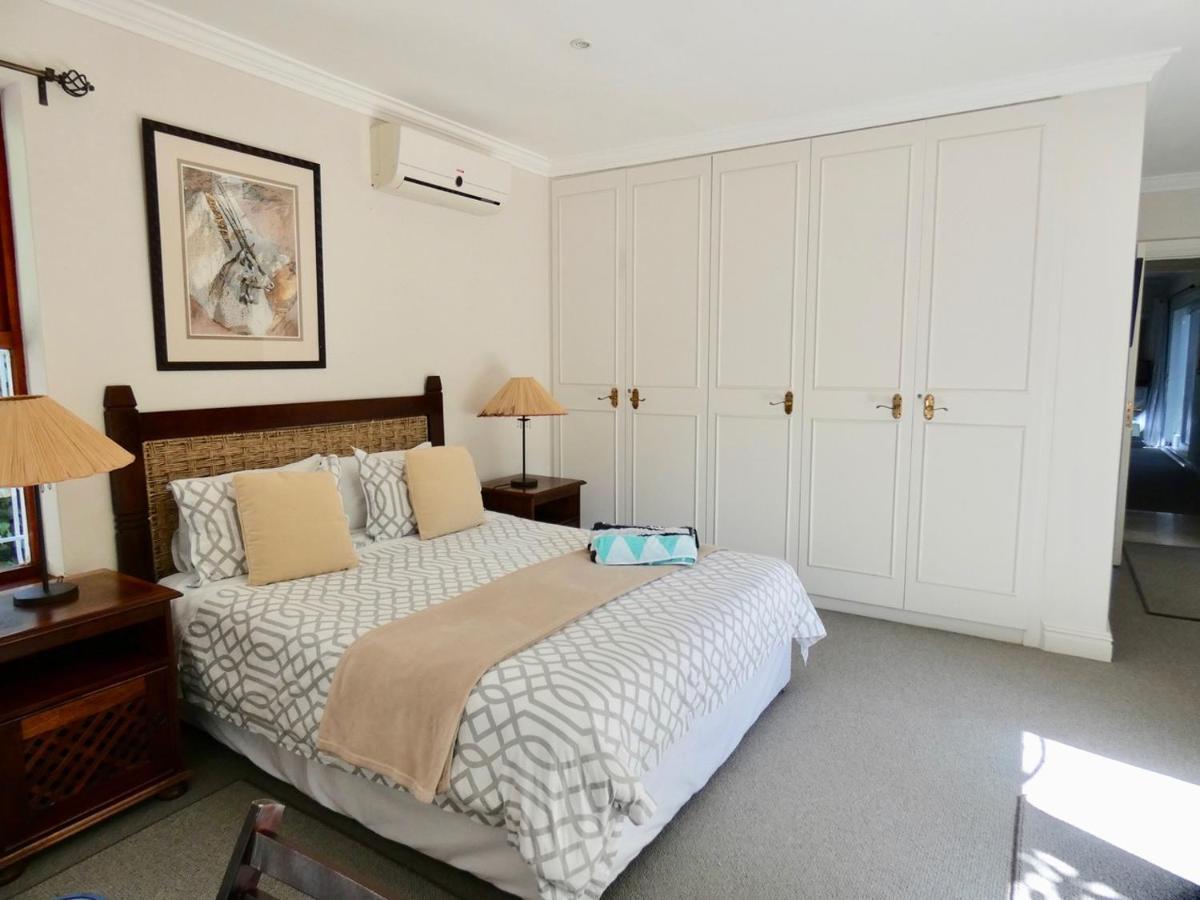 Oceangolf Guest House Noordhoek Extérieur photo