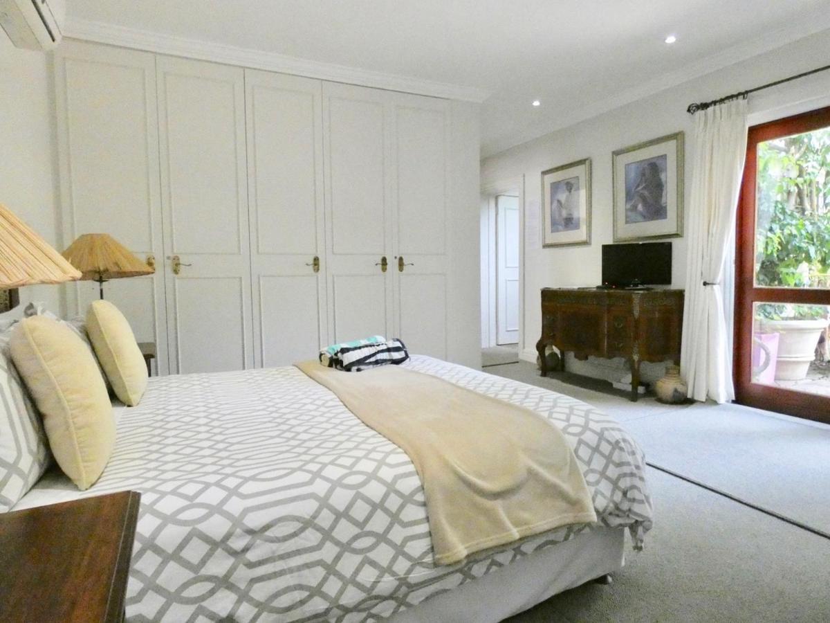 Oceangolf Guest House Noordhoek Extérieur photo